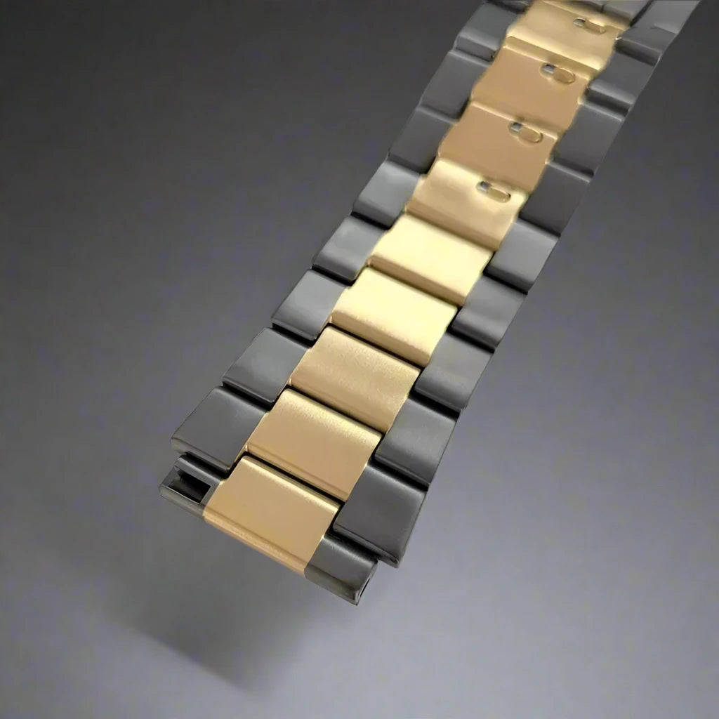 TitaniumLuxe™ Pro Band for Samsung Galaxy Watch Ultra